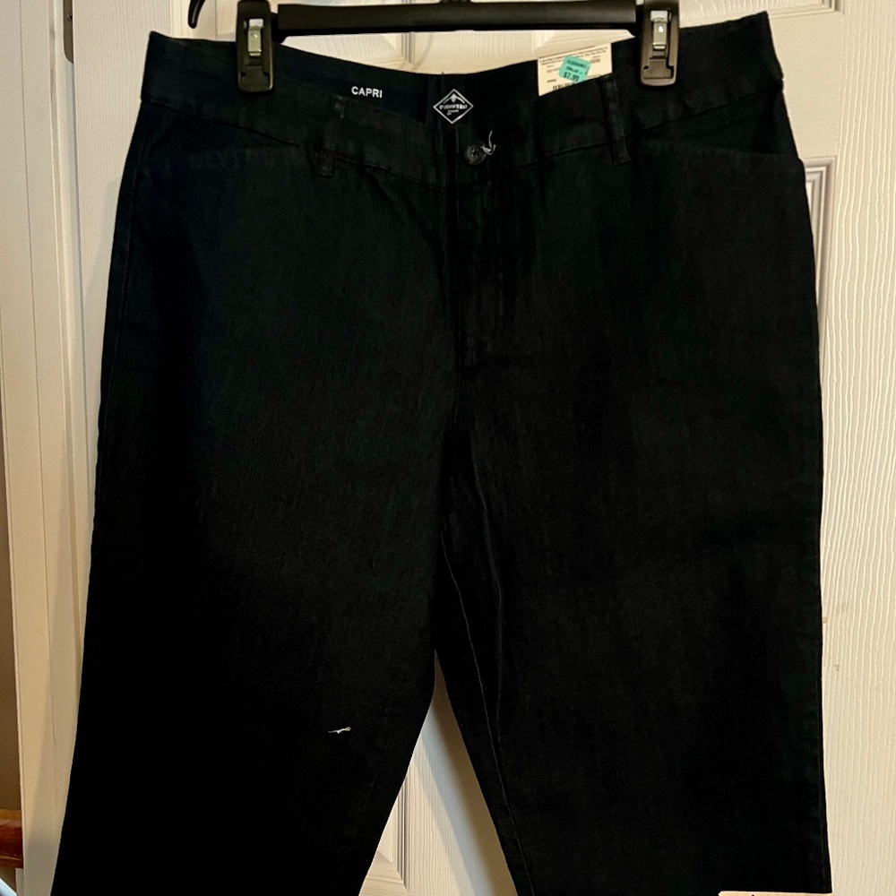 Ladies Capris